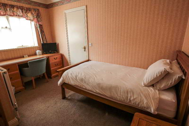 Fernbank Hotel Basingstoke Kültér fotó