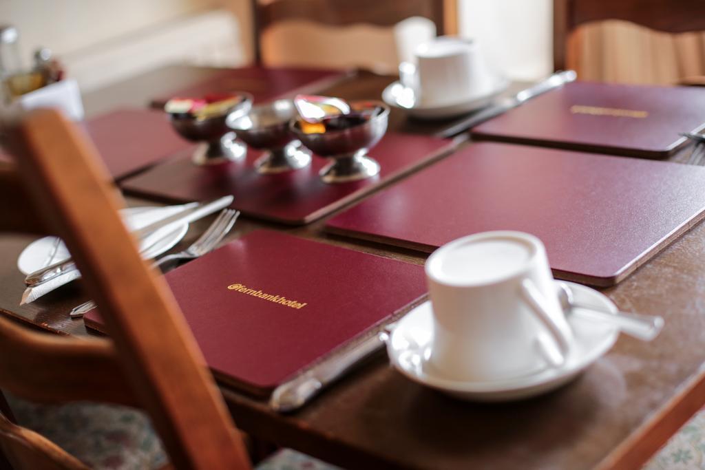 Fernbank Hotel Basingstoke Kültér fotó